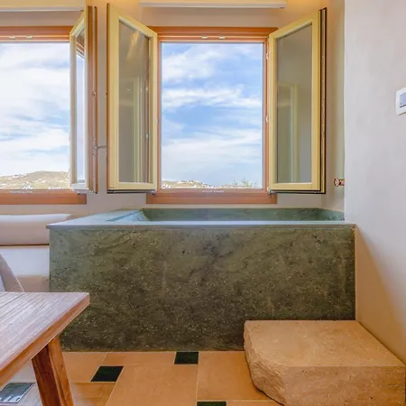 Ag Town * Megali Ammos (Mykonos)